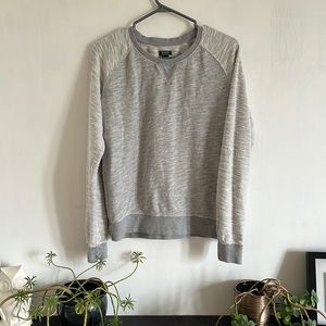 Roots, size M, grey baseball sweater.